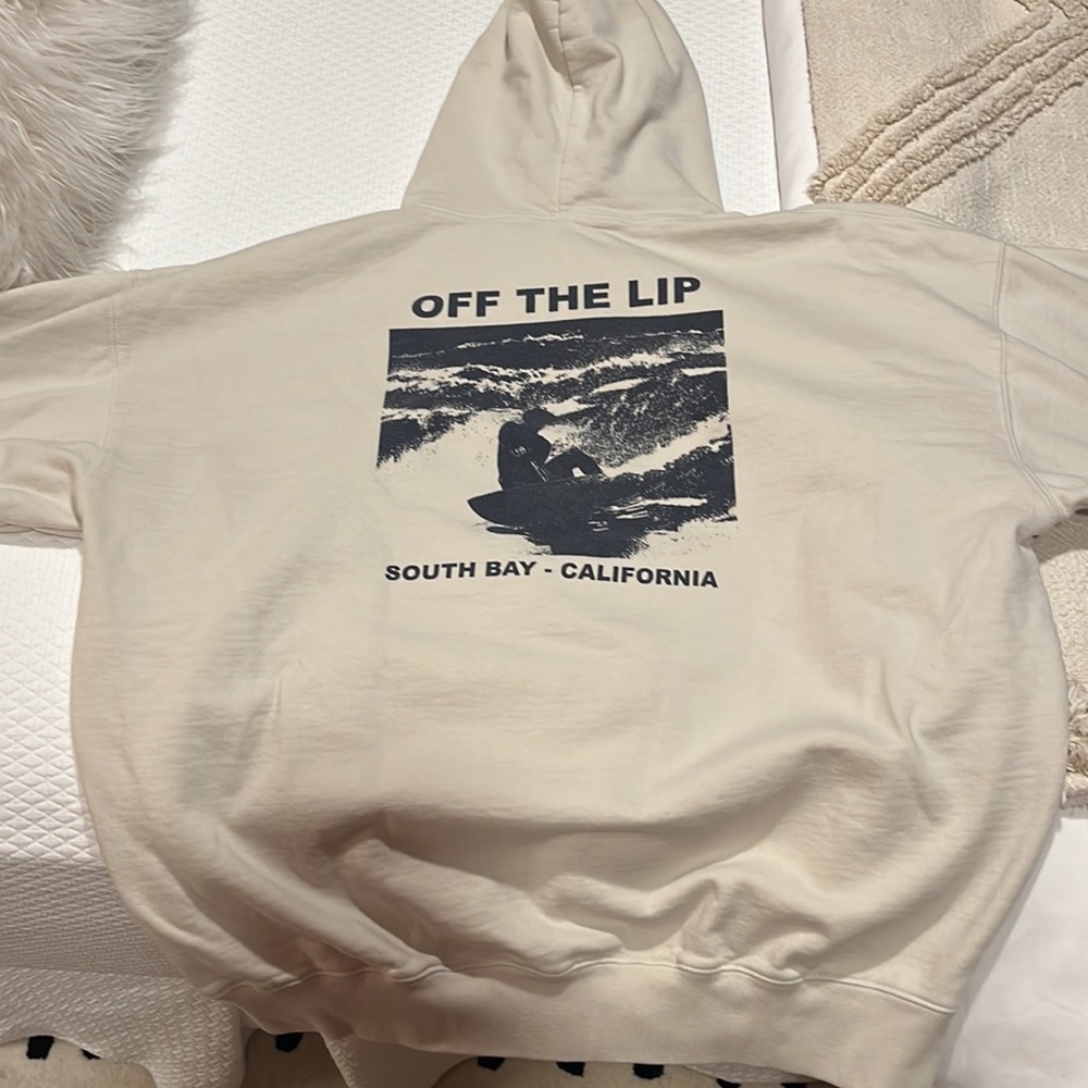 Brandy Melville “Off the Lip” Hoodie